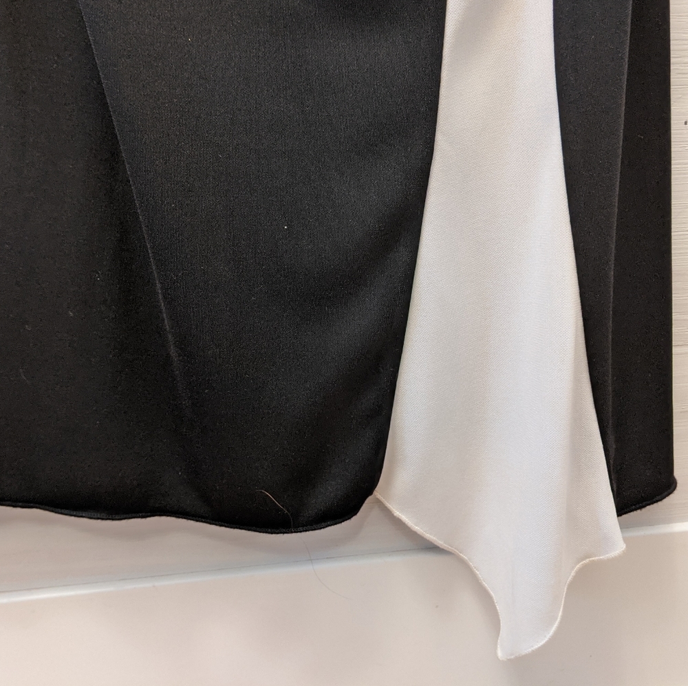 🔳 Jump Apparel Co. Women's Black & White Asymmetrical dress; Size: 9/10 - Picture 3 of 6